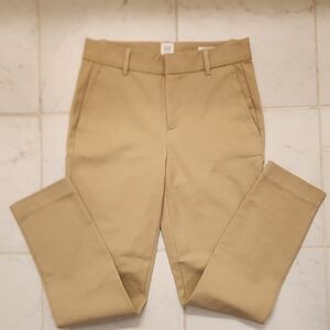 GAP Women's Khaki Chinos